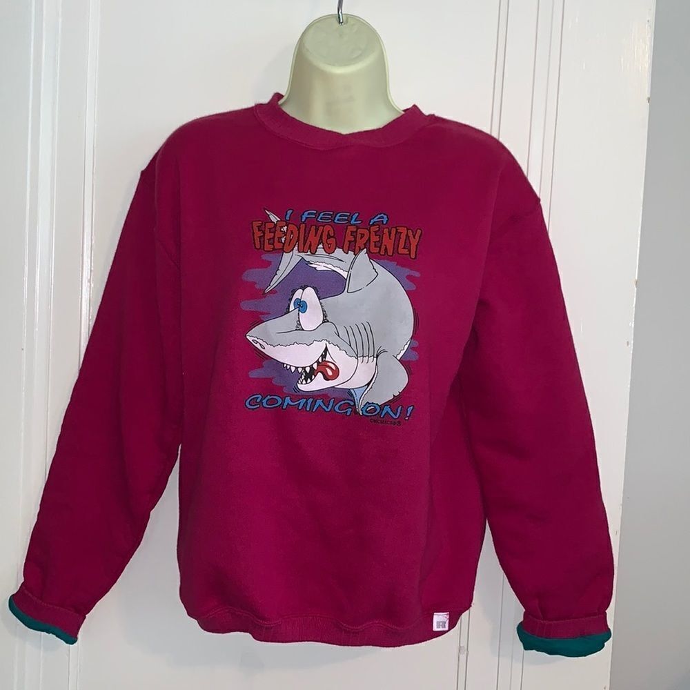 Vtg 1990 Shark in Feeding Frenzy sweatshirt